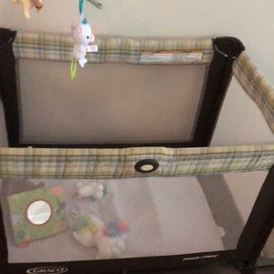 Pack n play